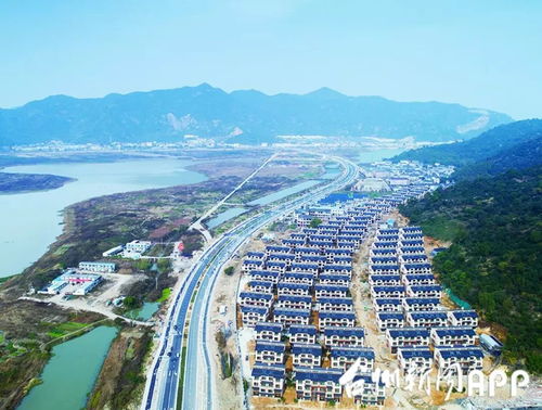 今天,北大客人來(lái)臺(tái)州,校地合作要出大招啦